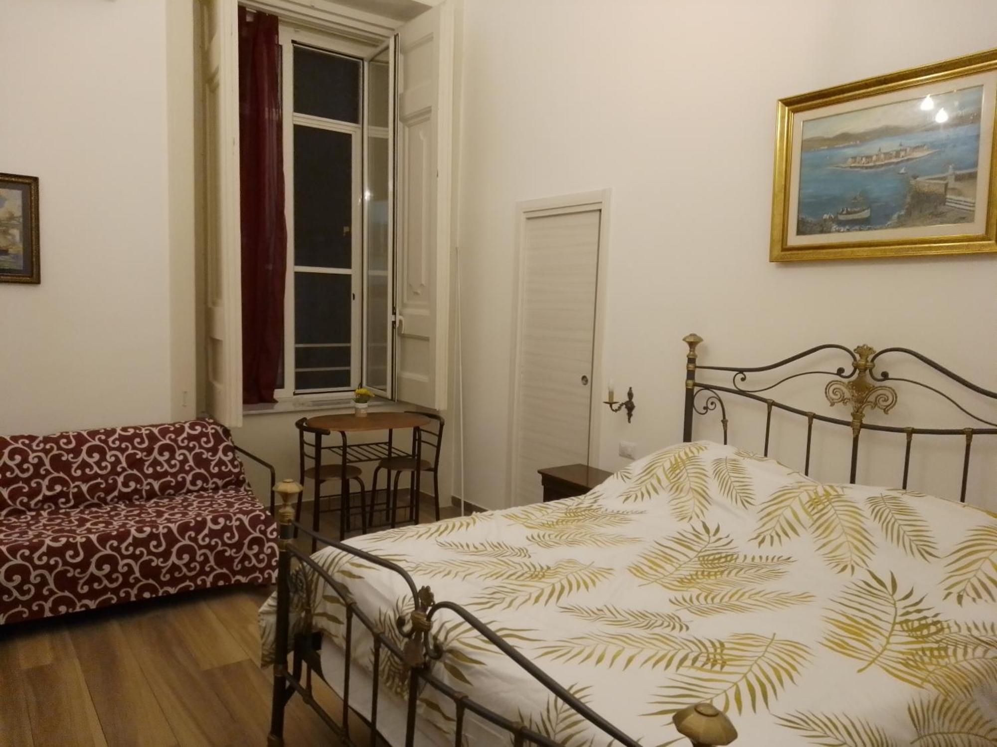 B&B Palazzo Sersale Napoli Eksteriør bilde