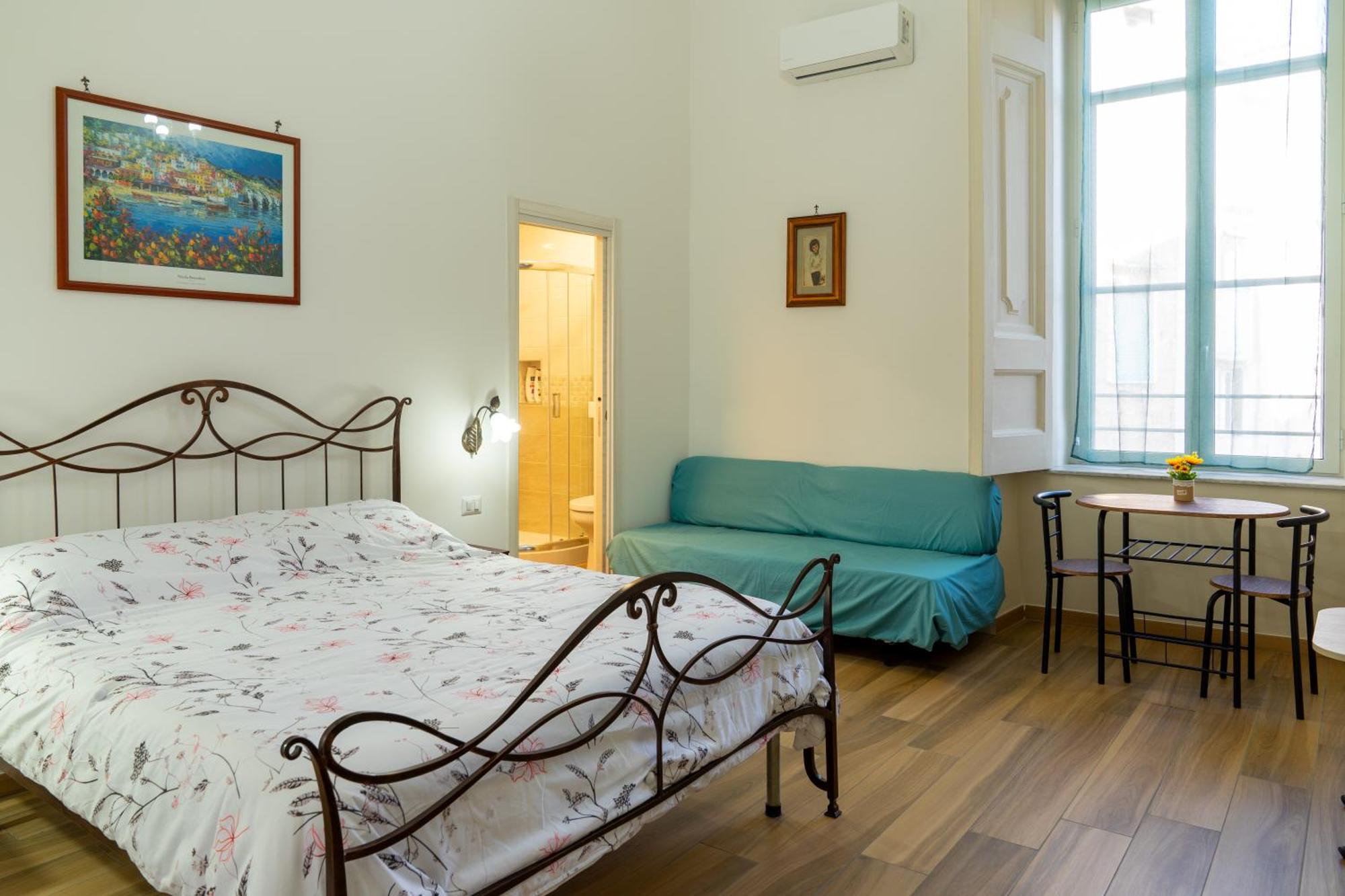 B&B Palazzo Sersale Napoli Eksteriør bilde