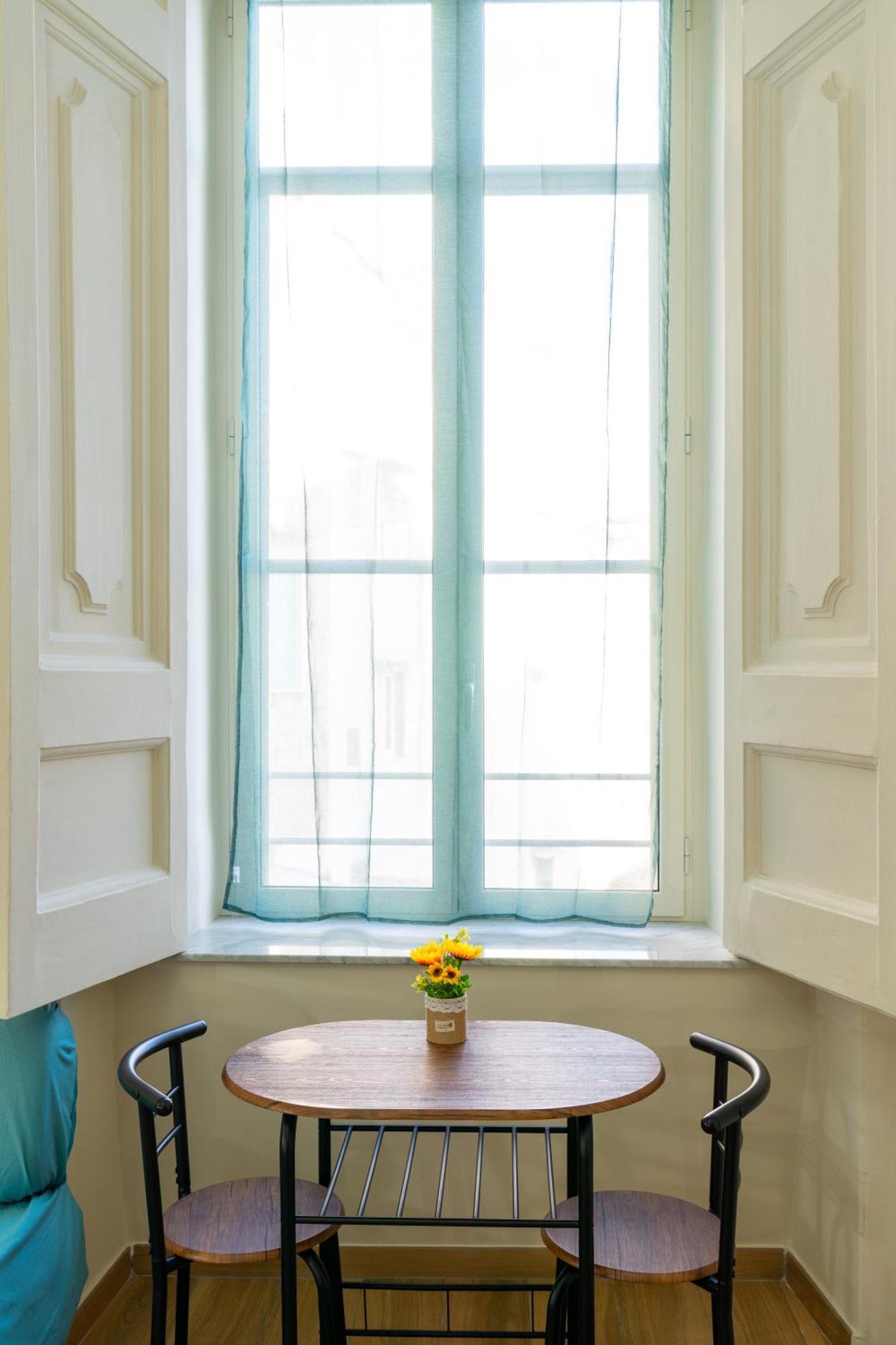 B&B Palazzo Sersale Napoli Eksteriør bilde