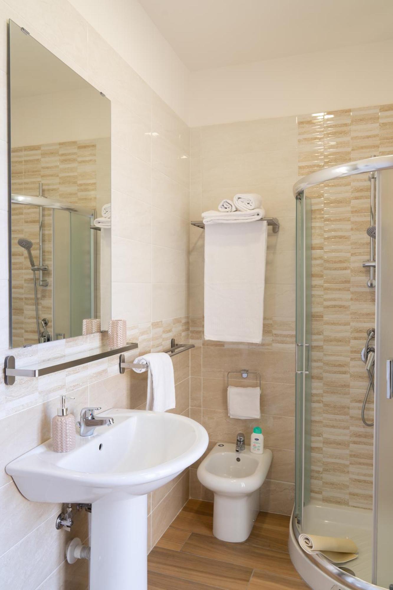 B&B Palazzo Sersale Napoli Eksteriør bilde
